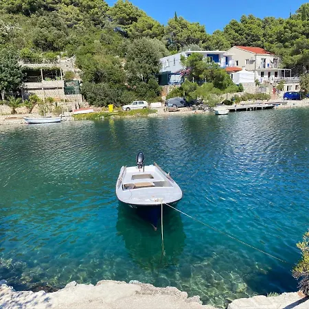 Apartment Jully With Swimming Pool