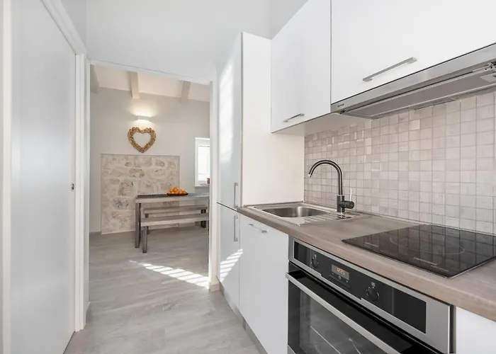 Jully With Swimming Pool Babino Polje