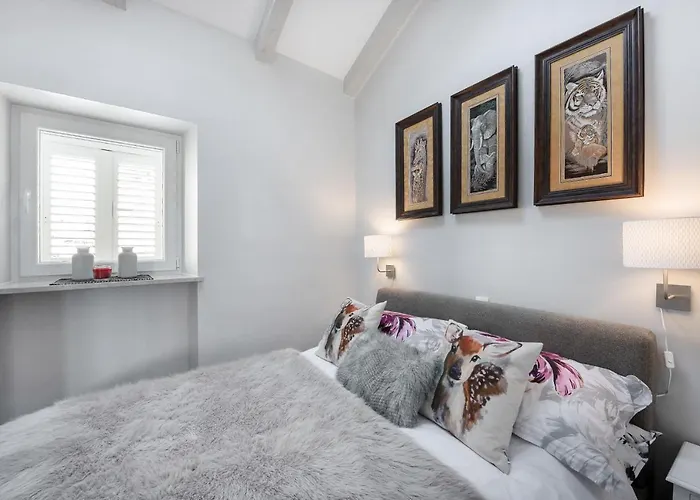 Jully With Swimming Pool