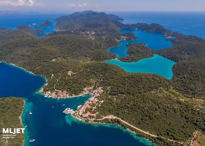 Jully With Swimming Pool * Babino Polje