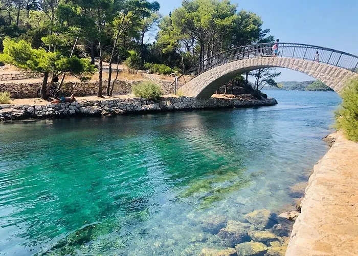 Jully With Swimming Pool Lägenhet Babino Polje